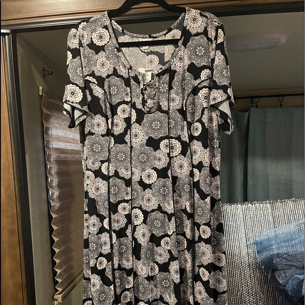 Cato dress 18/20W